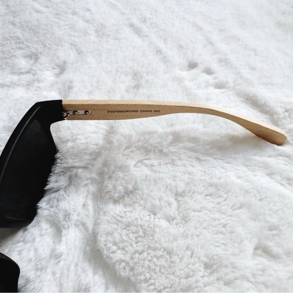 Jensen Black & Light Wood Sunglasses - Picture 7 of 10